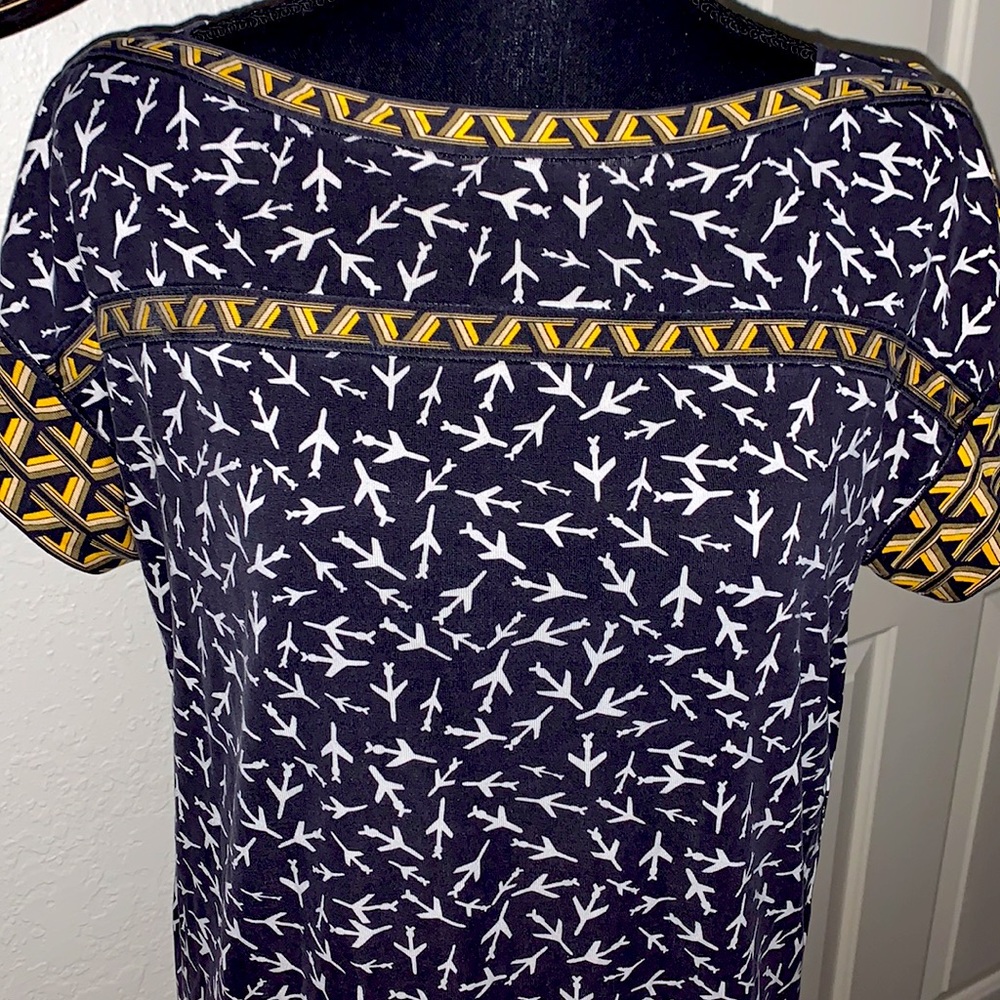 Diane Von Furstenberg Navy and Yellow Patterned Dress